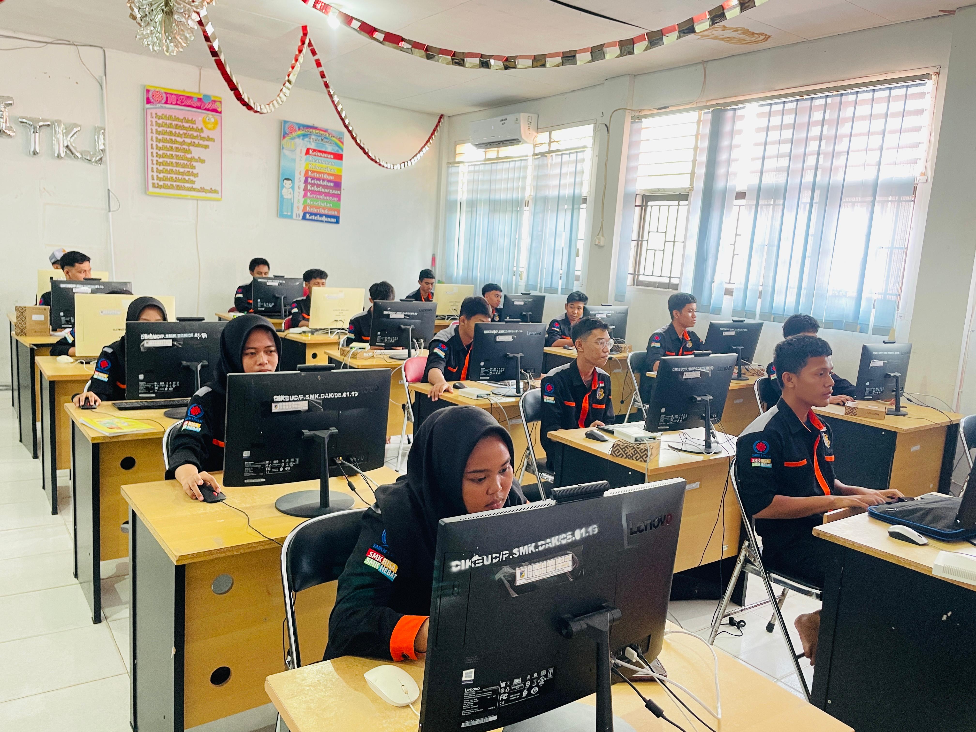 Teknik Komputer & Jaringan (TKJ)